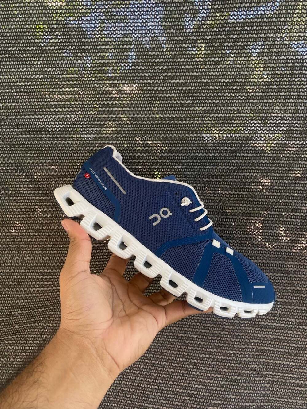 On Cloud 5 Navy White Running Shoes